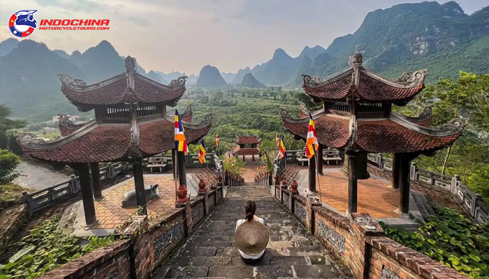 Beautiful scenery of Phat Tich Truc Lam Ban Gioc Pagoda