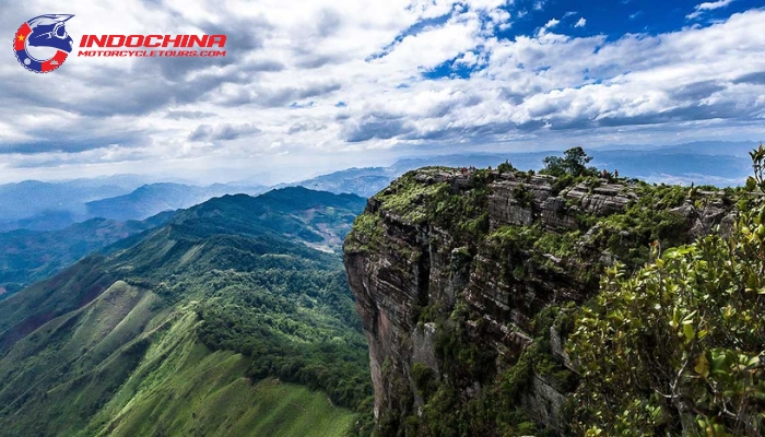 Breathtaking views from the summit of Pha Luong Peak, overlooking Moc Chau's undulating landscape