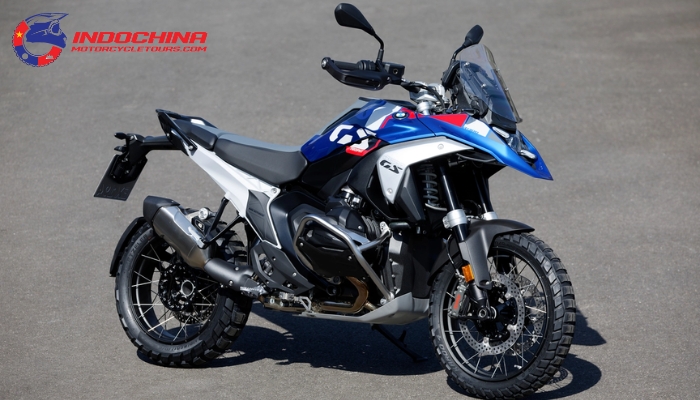 This R 1300GR is an upgrade edition in the GS line of BMW