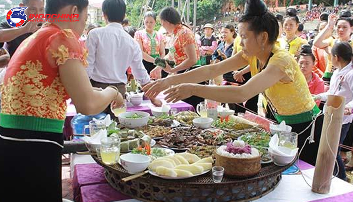 Fun activities during Tet Xip Xi of Thai ethnic people. 