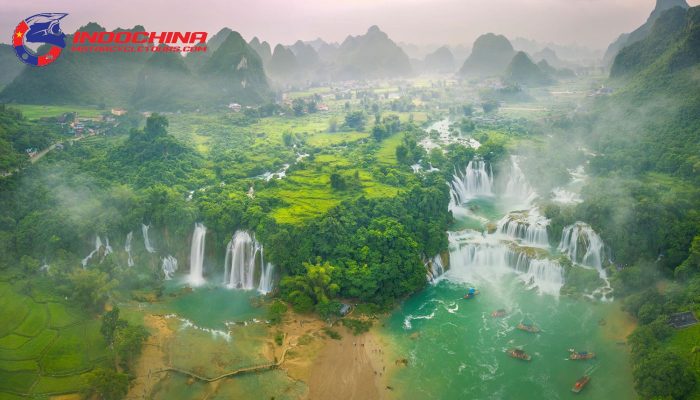 Cao Bang experiences a subtropical climate characterized by distinct seasons