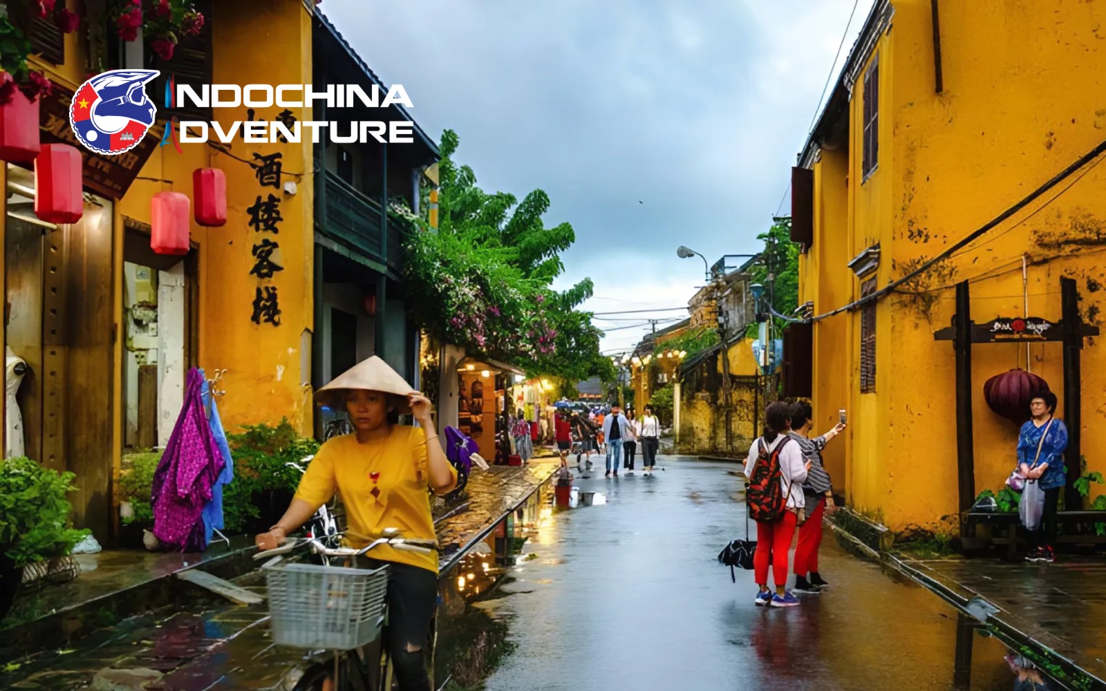 Prepare for occasional rain while soaking in Hoi An’s cultural charm