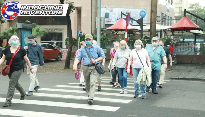 Traffic Rules in Vietnam: Pedestrian Safety and Crosswalk Etiquette