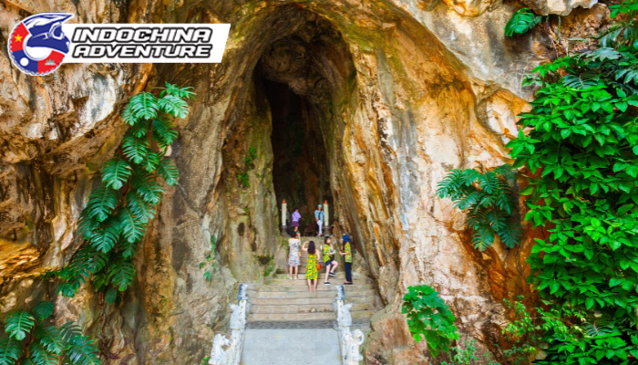 Marble Mountains is an ideal place for visitors to explore unique caves and pagodas