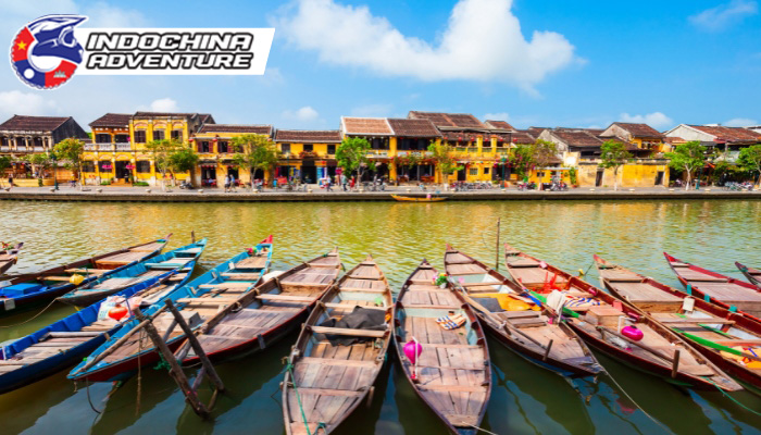 Immerse yourself in the poetic scenery of Hoi An Ancient Town