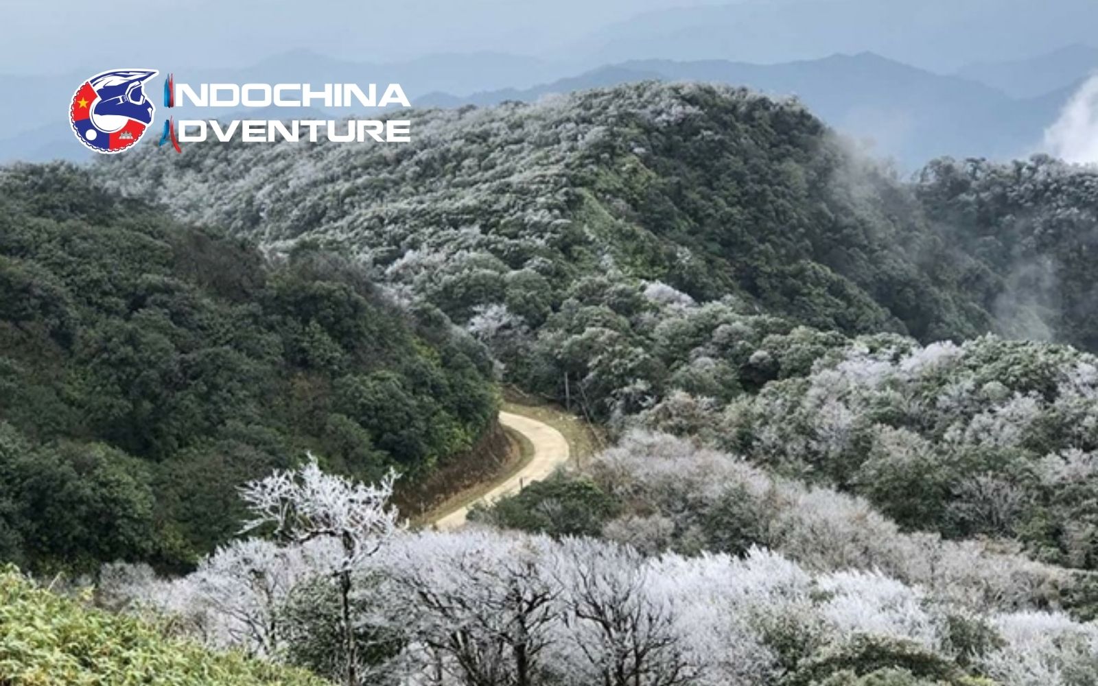 Trekking in Phia Oac-Phia Den National Park
