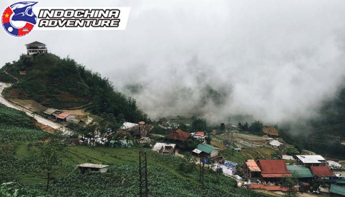 Experience Sapa’s lush green valleys and vibrant summer life.