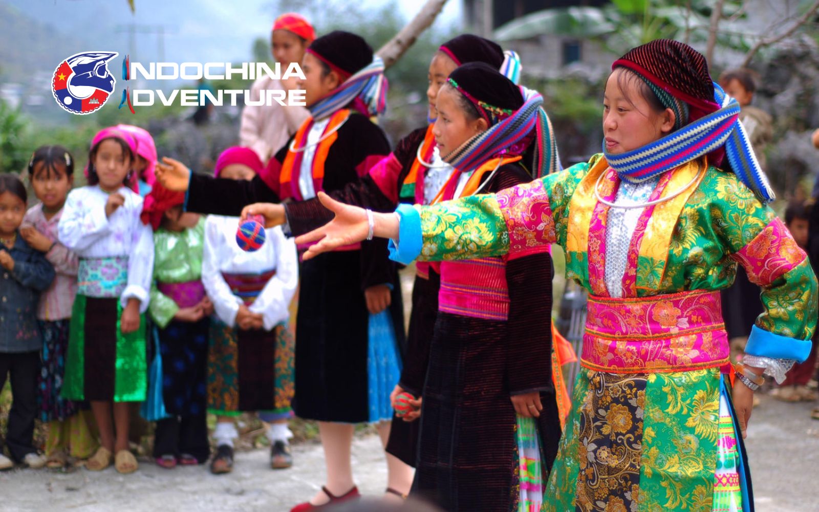 Immerse yourself in local culture: Join the festivities!