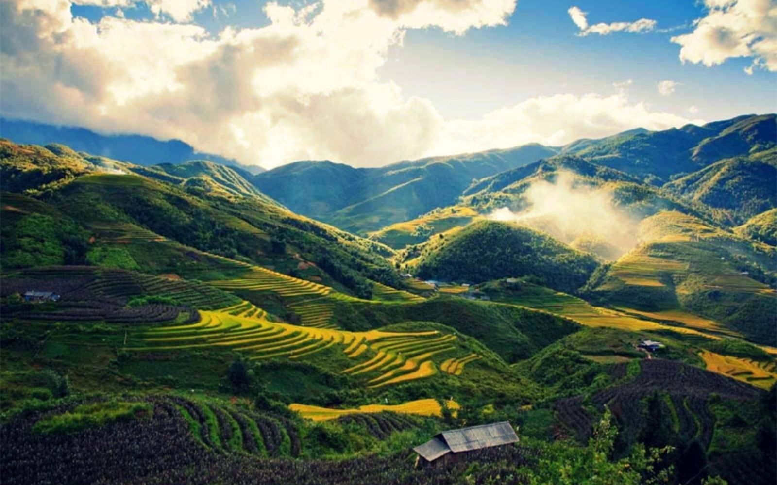 The best seasons for Lao Cai motorbike tours are summer and winter with clear skies and cool air