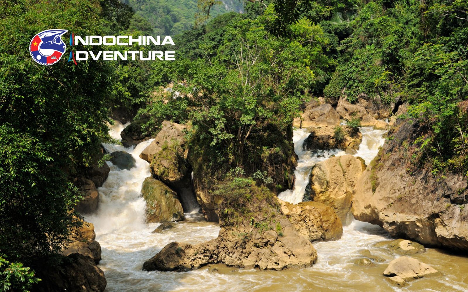 Dau Dang Rapids along Ba Be motorcycle tour