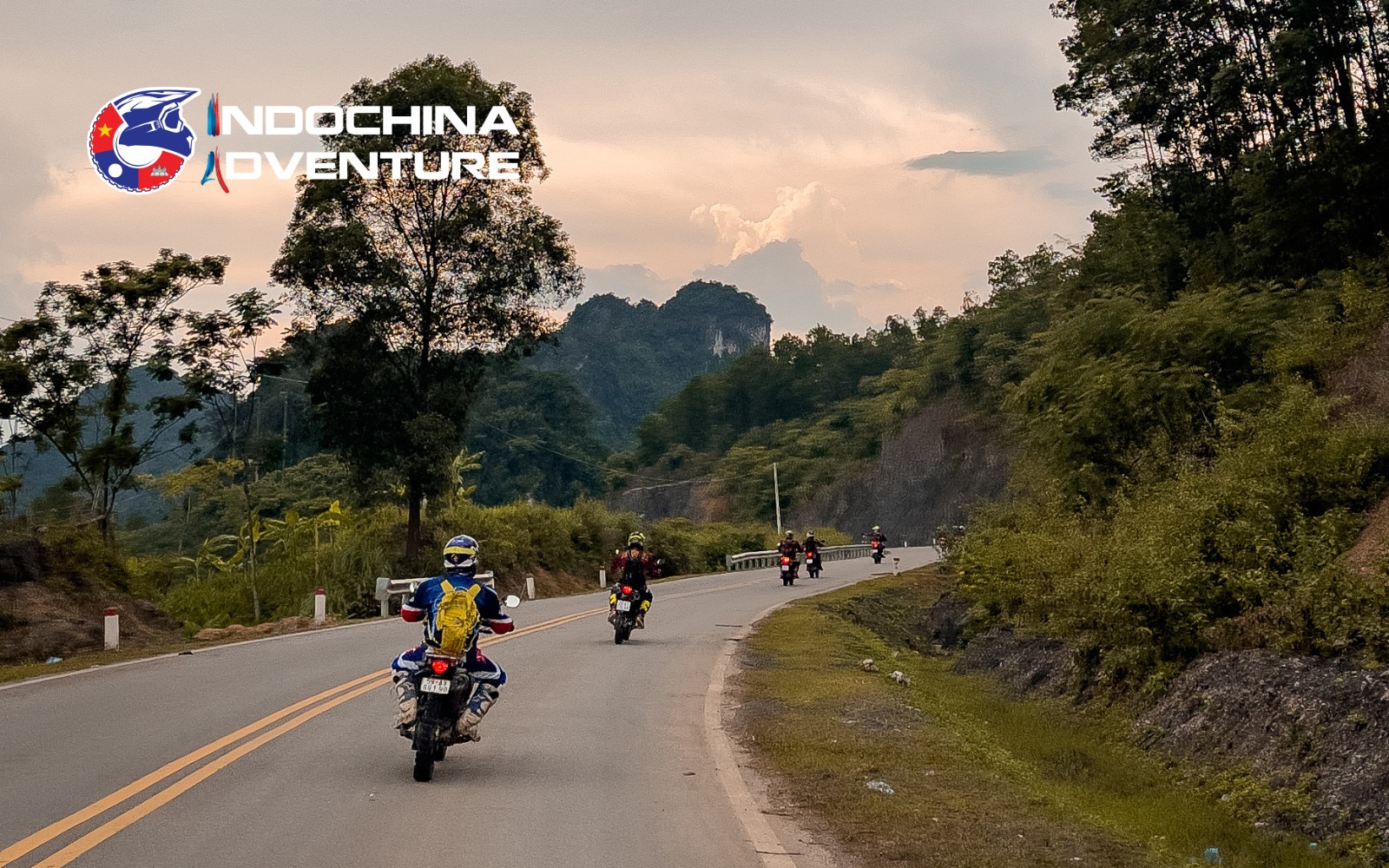 Motorcycle group departing Hanoi, heading to Mai Chau valley