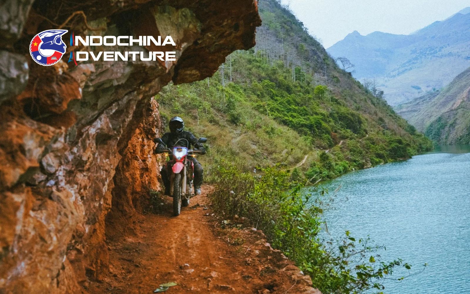 Route for Dong Van Karst Plateau