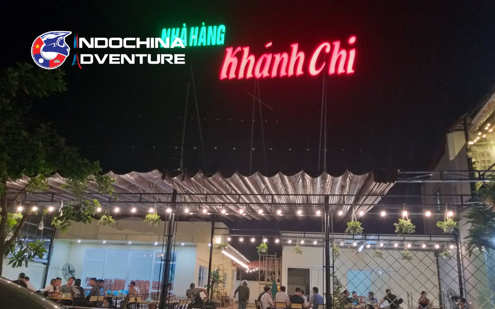 Friendly service, fresh seafood, and authentic tastes near the pass Friendly service, fresh seafood make it one of the best restaurants near Hai Van Pass