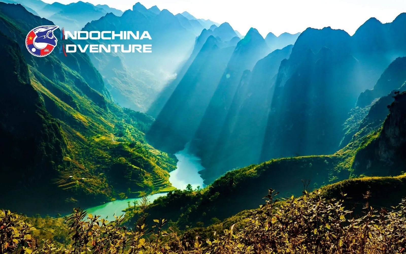 Nho Que River draws countless travelers seeking both beauty and adventure Nho Que River draws countless travelers seeking both beauty and adventure