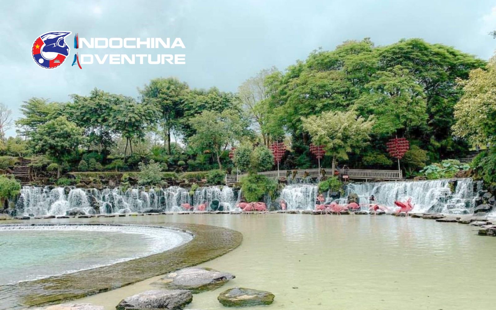 Suoi Mo Waterfall, a peaceful Hai Van Pass attractions spot