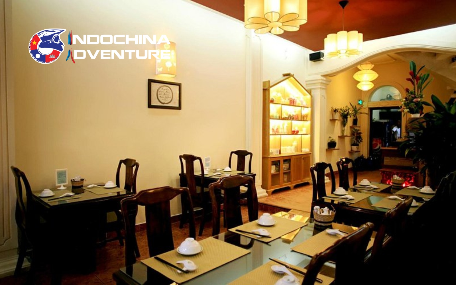 San May vegetarian restaurant with authentic Hue cuisine