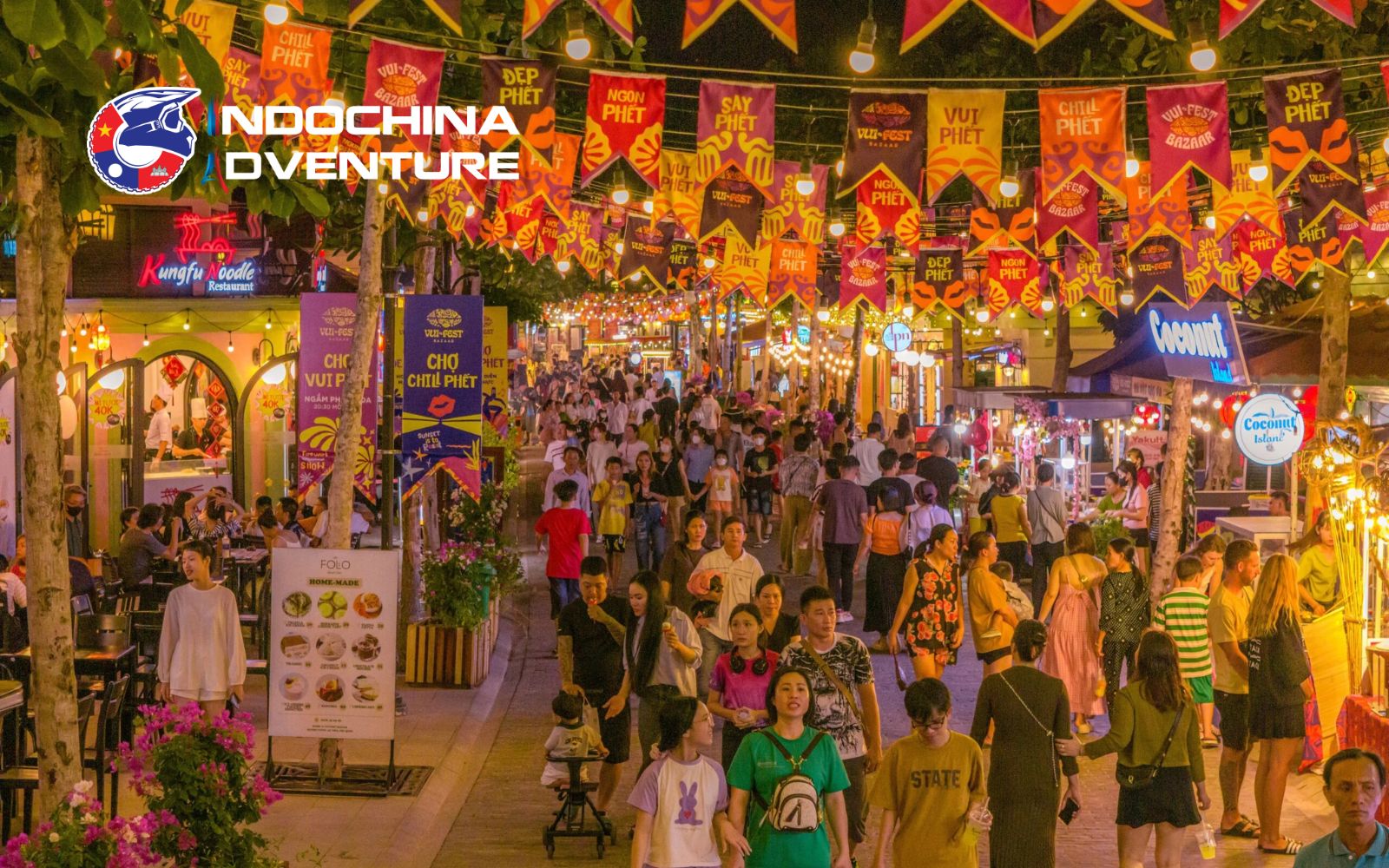 Discover the energy and colors of Hoi An’s bustling night market