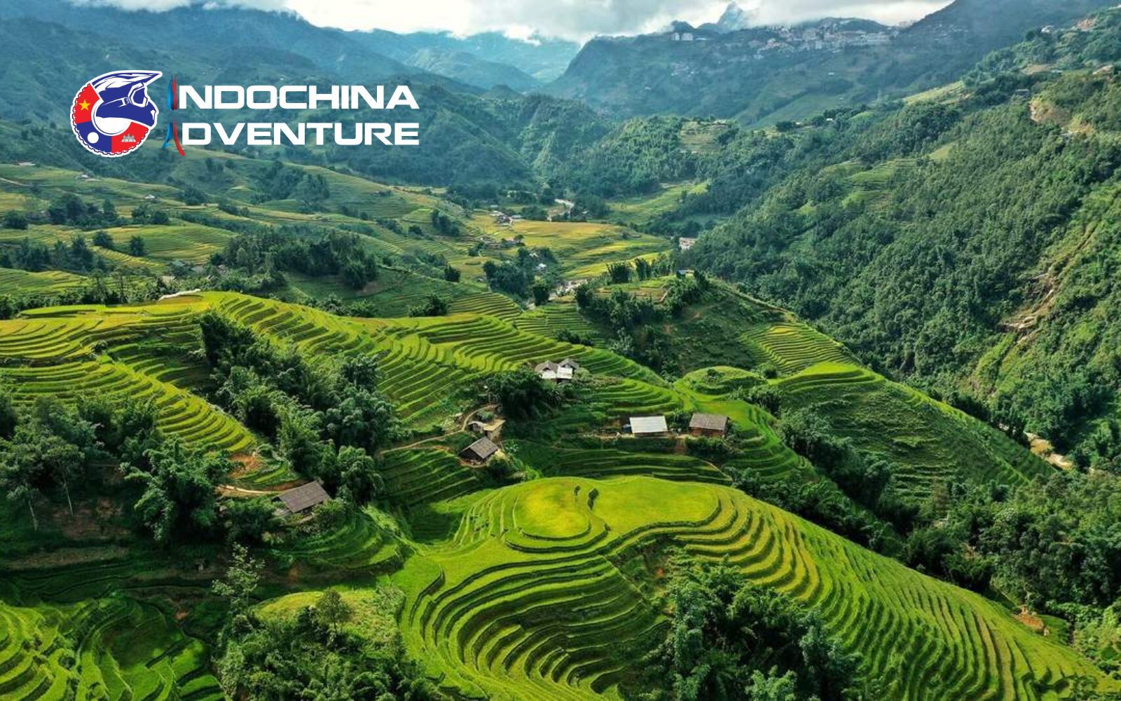 Lao Cai motorcycle tours in clear weather conditions