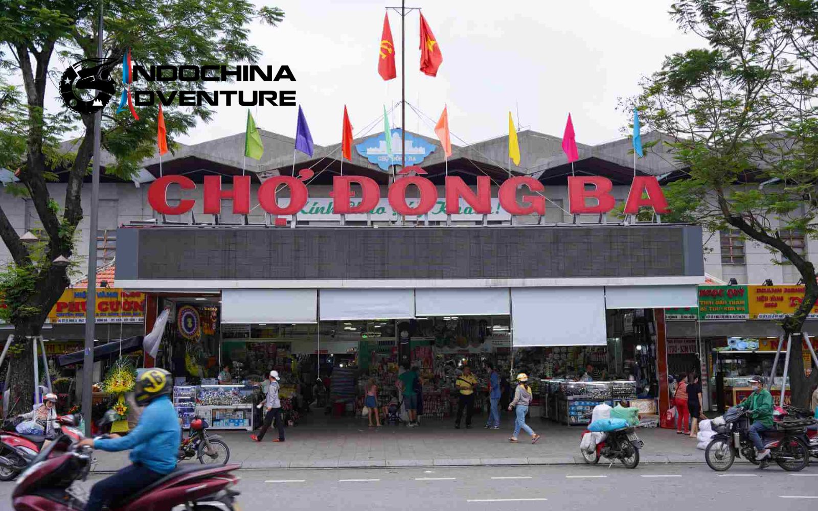 Discover the beauty of Dong Ba market on a Hue motorbike tour