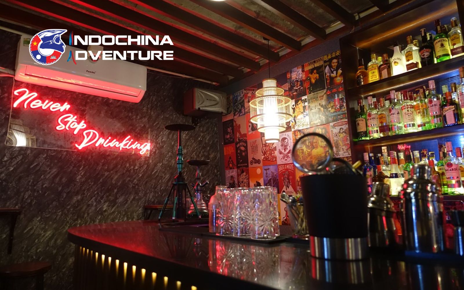 Small bars and street food