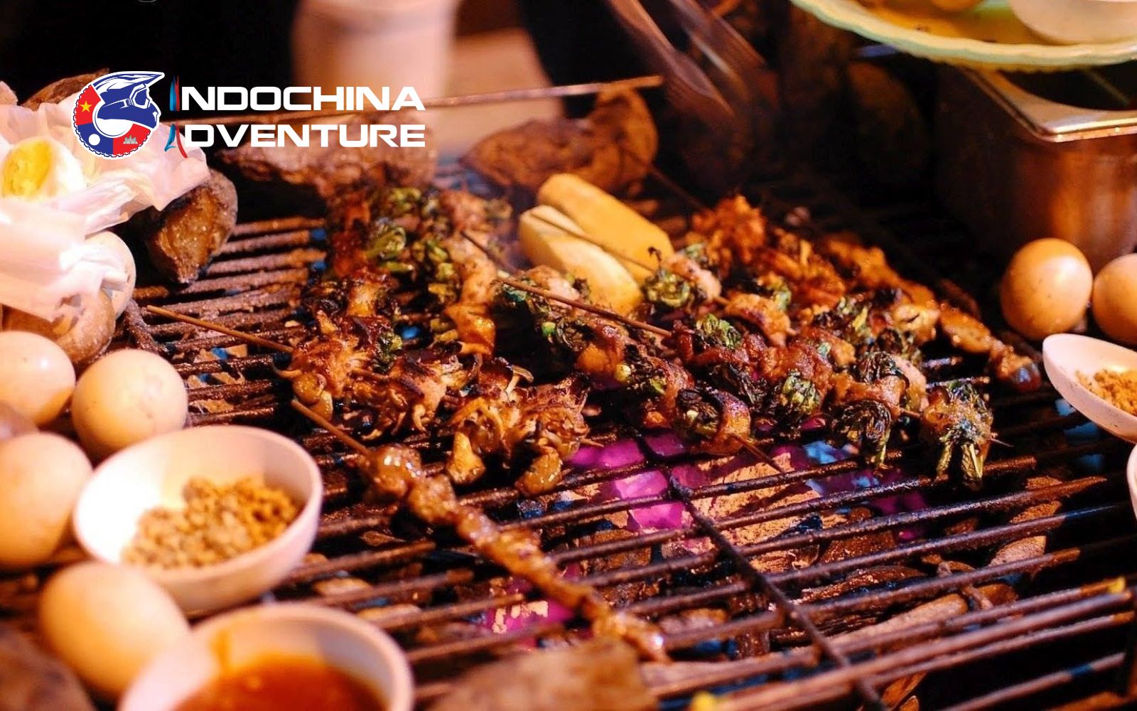 The night market fills the air with the smell of grilled food and warm snacks Grilled food at night market food