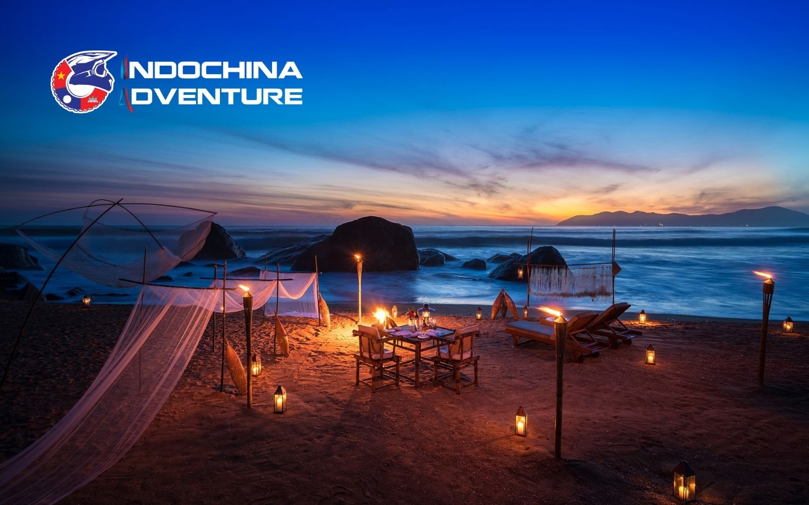 Relaxing seafood dinners after experiencing Hai Van Pass nightlife nearby