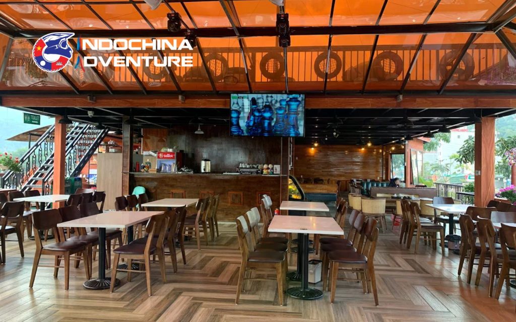 cafes on Ha Giang Loop